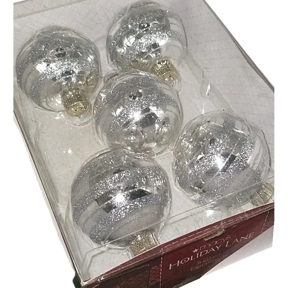 Macy's Holiday Lane Christmas Ornaments 5 Clear Balls With Silver Glitter Stripe